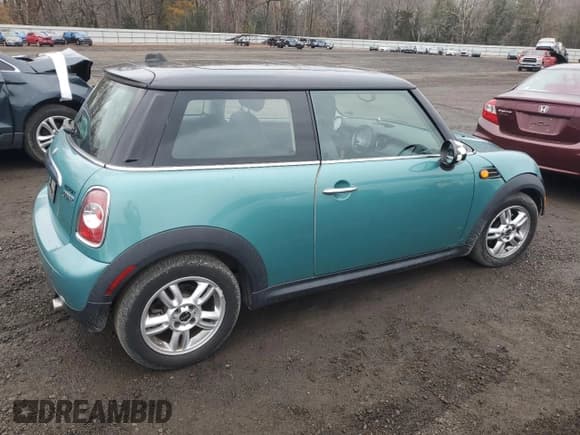 ✅ 2012 MINI Hardtop • VIN: WMWSU3C52CT256680 • Lot: 93197065. Listed on Copart with 83,851 mi. Free auction sales archive from the USA and detailed vehicle history report at DreamBid. Image 3.