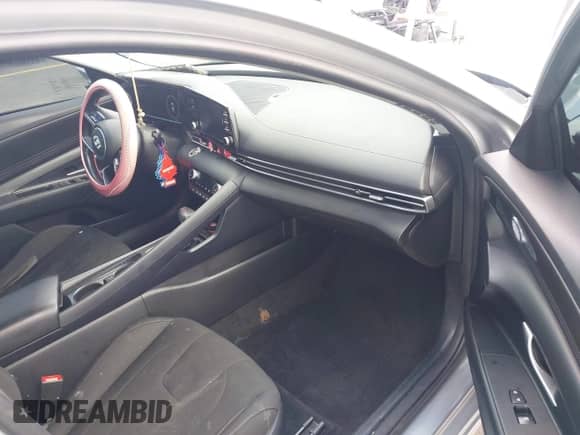 2021 Hyundai Elantra SEL с VIN 5NPLN4AG4MH026059, выставлен на аукционе IAAI как лот 43186233 с пробегом 87 804 миль миль и . История ставок и продаж доступна на DreamBid. Изображение 5.