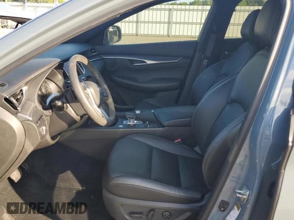 ✅ 2023 Infiniti QX55 Luxe • VIN: 3PCAJ5JR4PF103042 • Lot: 67322015. Wystawiony na Copart z przebiegiem 28 374 mil. Bezpłatny archiwum sprzedaży aukcyjnych z USA i szczegółowy raport historii pojazdu na DreamBid. Zdjęcie 7.