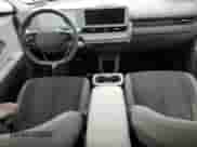 2022 Hyundai Ioniq 5 SE z VIN KM8KM4AE4NU068683, wystawiony jako Copart lot #44712314 z przebiegiem 33 385 mil mil oraz . Historia ofert i sprzedaży dostępna na DreamBid. Obrazek 8.