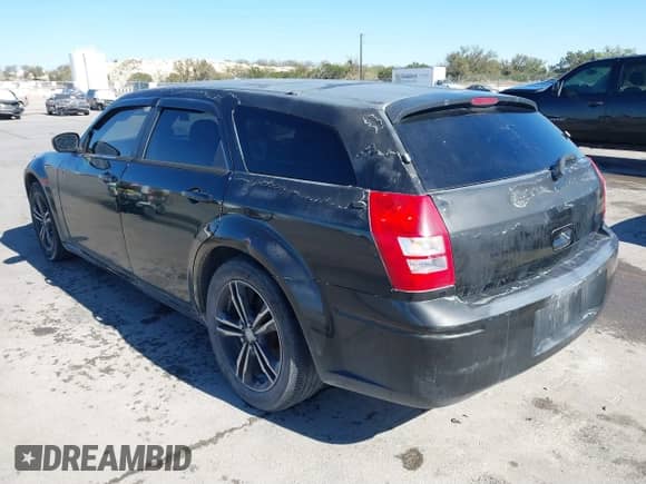 2006 Dodge Magnum с VIN 2D4FV47V36H437972, выставлен на аукционе IAAI как лот 41839408 с пробегом 249 631 миль миль и . История ставок и продаж доступна на DreamBid. Изображение 3.