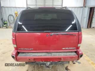 1995 Chevrolet Blazer z VIN 1GNDT13W2SK212802, wystawiony jako Copart lot #84792554 z przebiegiem 186 206 mil mil oraz Szkoda całkowita • Salvage title. Historia ofert i sprzedaży dostępna na DreamBid. Obrazek 6.