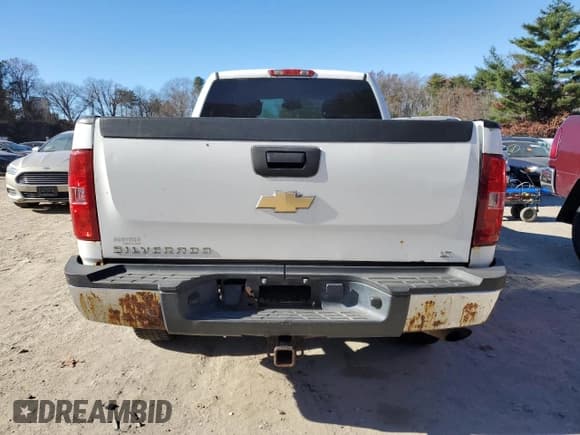 ✅ 2010 Chevrolet Silverado 2500HD LT • VIN: 1GC5KXBG6AZ196221 • Лот: 79665974. Опубликован ранее на Copart с пробегом 111 050 миль. Бесплатный доступ к архиву аукционных продаж из США и подробный отчёт об истории автомобиля на DreamBid. Изображение 6.