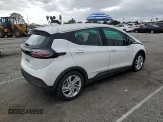 ✅ 2023 Chevrolet Bolt EV 1LT • VIN: 1G1FW6S00P4120790 • Lot: 49525855. Wystawiony na Copart z przebiegiem 18 780 mil. Bezpłatny archiwum sprzedaży aukcyjnych z USA i szczegółowy raport historii pojazdu na DreamBid. Zdjęcie 3.