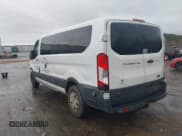 ✅ 2015 Ford Transit XL • VIN: 1FBZX2YM6FKA80301 • Lot: 41549441. Wystawiony na IAAI z przebiegiem 310 164 mil. Bezpłatny archiwum sprzedaży aukcyjnych z USA i szczegółowy raport historii pojazdu na DreamBid. Zdjęcie 3.