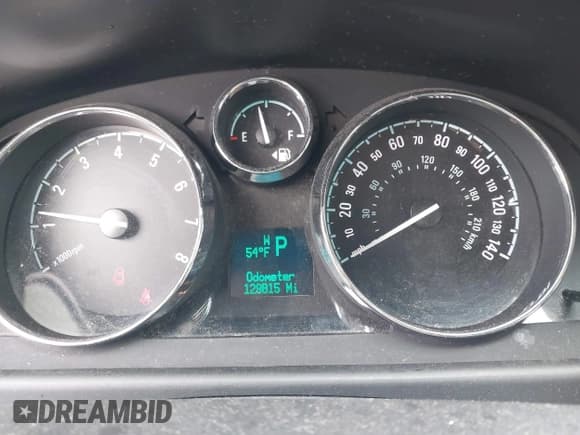 ✅ 2013 Chevrolet Captiva Sport LS • VIN: 3GNAL2EKXDS606686 • Lot: 42186441. Wystawiony na IAAI z przebiegiem 129 815 mil. Bezpłatny archiwum sprzedaży aukcyjnych z USA i szczegółowy raport historii pojazdu na DreamBid. Zdjęcie 7.