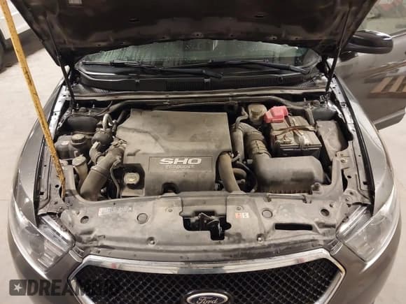 ✅ 2015 Ford Taurus SHO • VIN: 1FAHP2KT2FG207612 • Lot: 43544383. Wystawiony na IAAI z przebiegiem 175 018 mil. Bezpłatny archiwum sprzedaży aukcyjnych z USA i szczegółowy raport historii pojazdu na DreamBid. Zdjęcie 10.