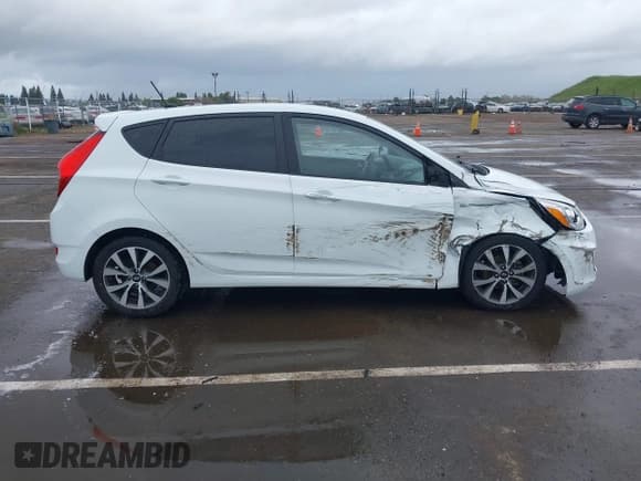 ✅ 2016 Hyundai Accent Sport • VIN: KMHCU5AE4GU249974 • Лот: 41916351. Опубликован ранее на IAAI с пробегом 127 692 миль. Бесплатный доступ к архиву аукционных продаж из США и подробный отчёт об истории автомобиля на DreamBid. Изображение 13.