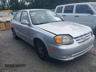 2004 Hyundai Accent GL z VIN KMHCG45C04U542714, wystawiony jako IAAI lot #42917213 z przebiegiem 172 011 mil mil oraz . Historia ofert i sprzedaży dostępna na DreamBid. Obrazek 1.