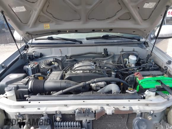 ✅ 2002 Toyota Tundra Limited • VIN: 5TBRT38112S278928 • Lot: 42598707. Listed on IAAI with 210,253 mi. Free auction sales archive from the USA and detailed vehicle history report at DreamBid. Image 10.