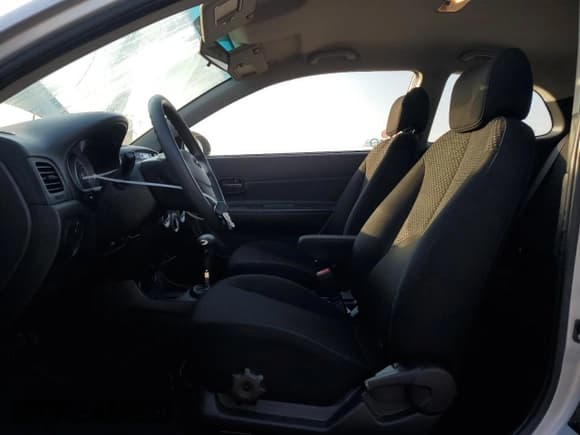 ✅ 2009 Hyundai Accent L • VIN: KMHCN35C39U145750 • Лот: 71487874. Опубликован ранее на Copart с пробегом 221 761 миль. Бесплатный доступ к архиву аукционных продаж из США и подробный отчёт об истории автомобиля на DreamBid. Изображение 7.