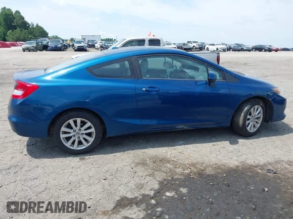 ✅ 2012 Honda Civic EX-L • VIN: 2HGFG3B09CH543398 • Лот: 42480661. Опубликован ранее на IAAI с пробегом 200 572 миль. Бесплатный доступ к архиву аукционных продаж из США и подробный отчёт об истории автомобиля на DreamBid. Изображение 14.