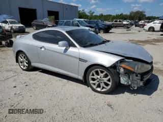 2008 Hyundai Tiburon GT с VIN KMHHN66F88U284030, выставлен на аукционе Copart как лот 53251315 с пробегом Не указан миль и Списание • Salvage title. История ставок и продаж доступна на DreamBid. Изображение 4.