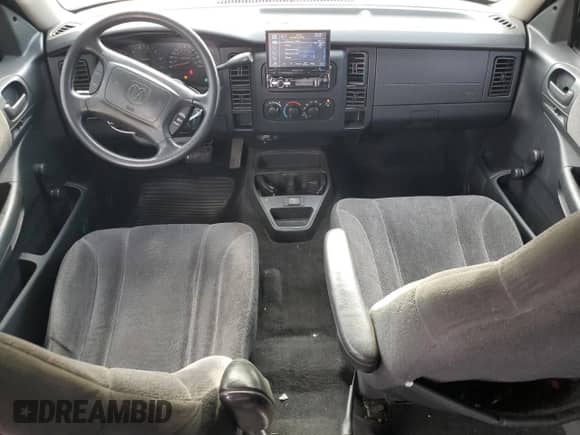 ✅ 2004 Dodge Dakota Sport • VIN: 1D7HL38K74S584608 • Lot: 79129914. Listed on Copart with 165,025 mi miles. Access the free auction sales archive from the USA and view a detailed vehicle history report at DreamBid. Image 8.