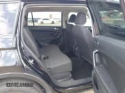 ✅ 2022 Volkswagen Tiguan S • VIN: 3VV0B7AX7NM137070 • Lot: 42492020. Wystawiony na IAAI z przebiegiem 24 396 mil. Bezpłatny archiwum sprzedaży aukcyjnych z USA i szczegółowy raport historii pojazdu na DreamBid. Zdjęcie 8.