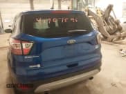 ✅ 2017 Ford Escape SE • VIN: 1FMCU9GD7HUC66808 • Lot: 41707595. Wystawiony na IAAI z przebiegiem 34 893 mil. Bezpłatny archiwum sprzedaży aukcyjnych z USA i szczegółowy raport historii pojazdu na DreamBid. Zdjęcie 17.