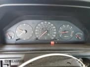 ✅ 1995 Volvo 900 • VIN: YV1JS8314S1198445 • Лот: 80861715. Опубликован ранее на Copart с пробегом 150 760 миль. Бесплатный доступ к архиву аукционных продаж из США и подробный отчёт об истории автомобиля на DreamBid. Изображение 9.