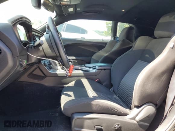 ✅ 2019 Dodge Challenger R/T • VIN: 2C3CDZBT1KH752466 • Лот: 65907713. Опубликован ранее на Copart с пробегом 41 071 миль. Бесплатный доступ к архиву аукционных продаж из США и подробный отчёт об истории автомобиля на DreamBid. Изображение 7.