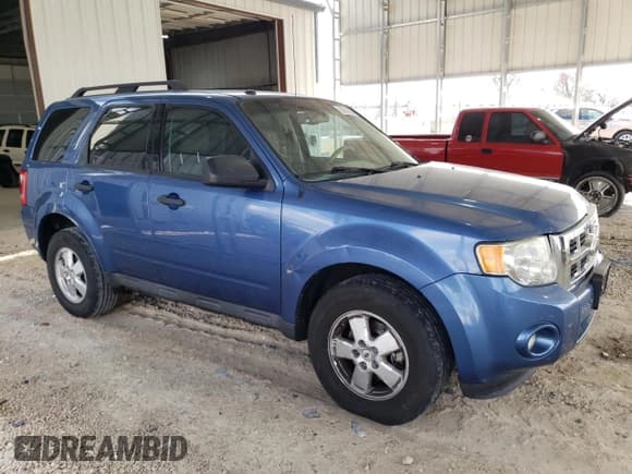 ✅ 2010 Ford Escape XLT • VIN: 1FMCU9DG9AKD32839 • Лот: 93051855. Опубликован ранее на Copart с пробегом 232 713 миль. Бесплатный доступ к архиву аукционных продаж из США и подробный отчёт об истории автомобиля на DreamBid. Изображение 4.