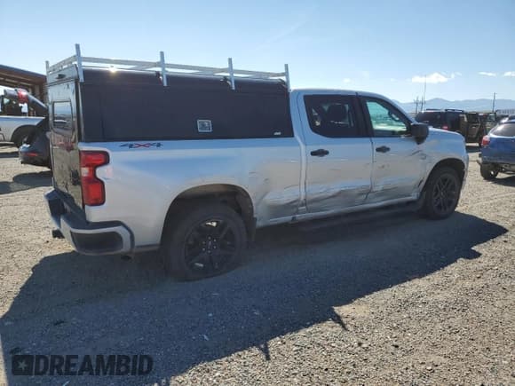 ✅ 2022 Chevrolet Silverado 1500 Custom • VIN: 3GCPDBEK7NG524015 • Lot: 61670805. Wystawiony na Copart z przebiegiem 24 733 mil. Bezpłatny archiwum sprzedaży aukcyjnych z USA i szczegółowy raport historii pojazdu na DreamBid. Zdjęcie 3.