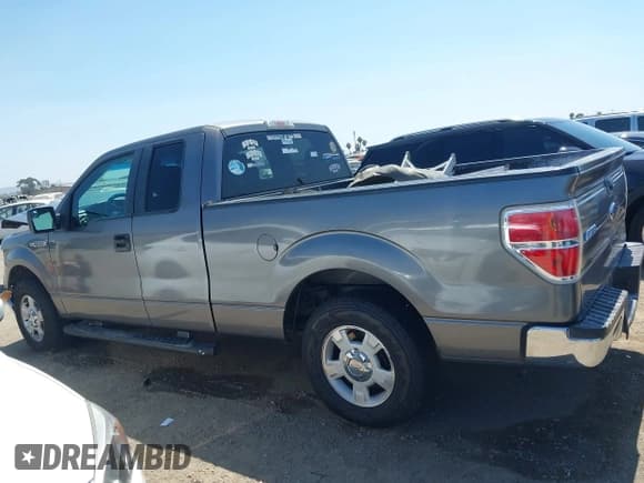 ✅ 2013 Ford F-150 XL • VIN: 1FTEX1CM1DFC12866 • Лот: 42609926. Опубликован ранее на IAAI с пробегом 316 081 миль. Бесплатный доступ к архиву аукционных продаж из США и подробный отчёт об истории автомобиля на DreamBid. Изображение 14.