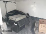 ✅ 2023 Ford Transit Cargo • VIN: 1FTYE1Y83PKA31763 • Lot: 41380494. Wystawiony na IAAI z przebiegiem 35 469 mil. Bezpłatny archiwum sprzedaży aukcyjnych z USA i szczegółowy raport historii pojazdu na DreamBid. Zdjęcie 8.