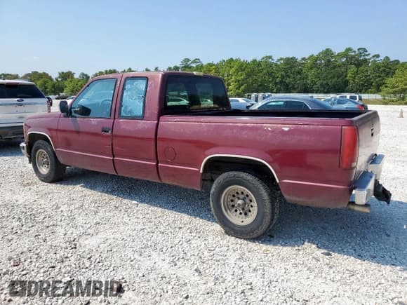 ✅ 1990 GMC Sierra 1500 • VIN: 2GTEC19K5L1508982 • Лот: 81121715. Опубликован ранее на Copart с пробегом 332 358 миль. Бесплатный доступ к архиву аукционных продаж из США и подробный отчёт об истории автомобиля на DreamBid. Изображение 2.