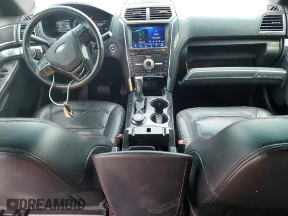 ✅ 2016 Ford Explorer Sport • VIN: 1FM5K8GT0GGC66324 • Lot: 61000015. Wystawiony na Copart z przebiegiem 133 919 mil. Bezpłatny archiwum sprzedaży aukcyjnych z USA i szczegółowy raport historii pojazdu na DreamBid. Zdjęcie 8.