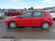 ✅ 2013 Volkswagen Golf • VIN: WVWDB7AJ5DW126823 • Lot: 43121314. Wystawiony na IAAI z przebiegiem 179 090 mil. Bezpłatny archiwum sprzedaży aukcyjnych z USA i szczegółowy raport historii pojazdu na DreamBid. Zdjęcie 6.
