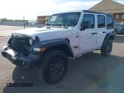 ✅ 2024 Jeep Wrangler Sport S • VIN: 1C4PJXDG5RW244037 • Лот: 42322052. Опубликован ранее на IAAI с пробегом 29 580 миль. Бесплатный доступ к архиву аукционных продаж из США и подробный отчёт об истории автомобиля на DreamBid. Изображение 2.