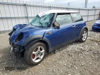 2003 MINI Hardtop with VIN WMWRC334X3TC38665, listed as a Copart auction lot 58563345 with Not provided miles and Non repairable. Bid and sale history available at DreamBid. Image 1.