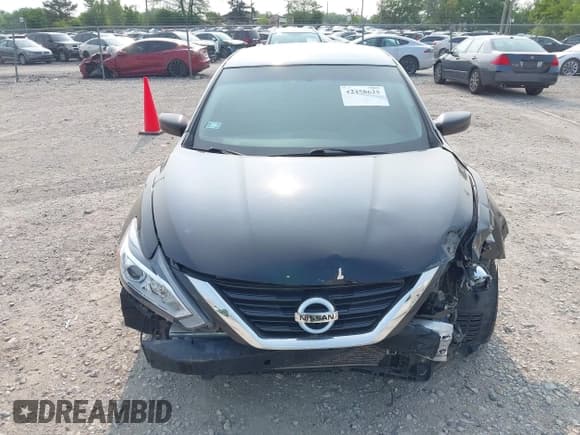 ✅ 2017 Nissan Altima SR • VIN: 1N4AL3AP2HC183295 • Lot: 42458625. Wystawiony na IAAI z przebiegiem 119 940 mil. Bezpłatny archiwum sprzedaży aukcyjnych z USA i szczegółowy raport historii pojazdu na DreamBid. Zdjęcie 12.
