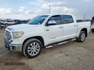 ✅ 2014 Toyota Tundra Limited • VIN: 5TFFY5F19EX171716 • Lot: 68596265. Listed on Copart with 254,554 mi. Free auction sales archive from the USA and detailed vehicle history report at DreamBid. Image 1.