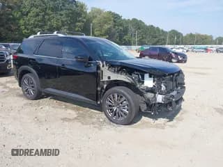 ✅ 2024 Nissan Pathfinder SL • VIN: 5N1DR3CB7RC232477 • Lot: 43285594. Wystawiony na IAAI z przebiegiem 16 177 mil. Bezpłatny archiwum sprzedaży aukcyjnych z USA i szczegółowy raport historii pojazdu na DreamBid. Zdjęcie 1.