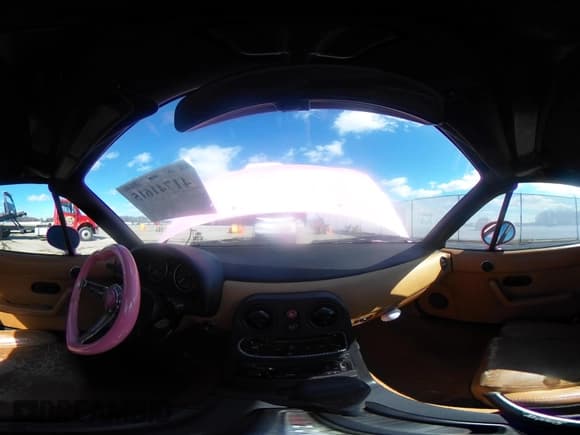 ✅ 1993 Mazda MX-5 Miata • VIN: JM1NA3519P1418681 • Lot: 41741615. Wystawiony na IAAI z przebiegiem 115 379 mil. Bezpłatny archiwum sprzedaży aukcyjnych z USA i szczegółowy raport historii pojazdu na DreamBid. Zdjęcie 18.