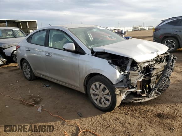 ✅ 2022 Hyundai Accent SE • VIN: 3KPC24A66NE154731 • Лот: 44031755. Опубликован ранее на Copart с пробегом 33 695 миль. Бесплатный доступ к архиву аукционных продаж из США и подробный отчёт об истории автомобиля на DreamBid. Изображение 4.