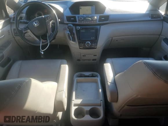 ✅ 2014 Honda Odyssey Touring • VIN: 5FNRL5H95EB025631 • Lot: 87088345. Listed on Copart with 144,539 mi. Free auction sales archive from the USA and detailed vehicle history report at DreamBid. Image 8.