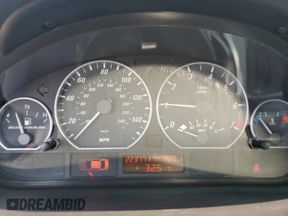 ✅ 2004 BMW 3 Series 330Ci • VIN: WBABD53414PD95621 • Lot: 59430965. Listed on Copart with 223,771 mi. Free auction sales archive from the USA and detailed vehicle history report at DreamBid. Image 9.