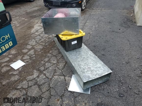 ✅ 2015 Ram ProMaster City Cargo Tradesman SLT • VIN: ZFBERFBT9F6A62708 • Lot: 74247914. Wystawiony na Copart z przebiegiem Nie podano. Bezpłatny archiwum sprzedaży aukcyjnych z USA i szczegółowy raport historii pojazdu na DreamBid. Zdjęcie 13.