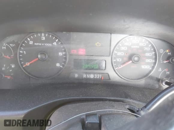 ✅ 2007 Ford F-350 XL • VIN: 1FTSF30537EA60369 • Лот: 43611067. Опубликован ранее на IAAI с пробегом 284 498 миль. Бесплатный доступ к архиву аукционных продаж из США и подробный отчёт об истории автомобиля на DreamBid. Изображение 7.