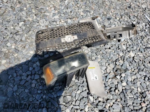 ✅ 2008 Chevrolet Colorado 1LT • VIN: 1GCCS139788129700 • Лот: 52102125. Опубликован ранее на Copart с пробегом 246 506 миль. Бесплатный доступ к архиву аукционных продаж из США и подробный отчёт об истории автомобиля на DreamBid. Изображение 12.