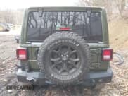 ✅ 2021 Jeep Wrangler Unlimited Willys • VIN: 1C4HJXDNXMW579595 • Lot: 41930989. Wystawiony na IAAI z przebiegiem 32 148 mil. Bezpłatny archiwum sprzedaży aukcyjnych z USA i szczegółowy raport historii pojazdu na DreamBid. Zdjęcie 17.