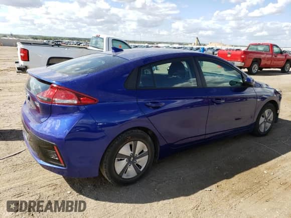 2019 Hyundai Ioniq Blue с VIN KMHC65LC8KU136382, выставлен на аукционе Copart как лот 72813684 с пробегом Не указан миль и Списание • Salvage title. История ставок и продаж доступна на DreamBid. Изображение 3.