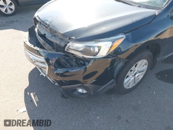 ✅ 2017 Subaru Outback Premium • VIN: 4S4BSADC2H3284766 • Lot: 43085555. Listed on IAAI with 78,487 mi. Free auction sales archive from the USA and detailed vehicle history report at DreamBid. Image 6.