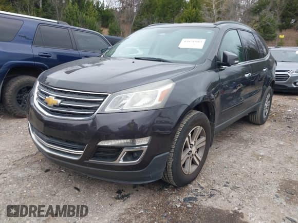 ✅ 2015 Chevrolet Traverse LT • VIN: 1GNKRHKD6FJ159774 • Lot: 43821983. Listed on IAAI with 206,525 mi. Free auction sales archive from the USA and detailed vehicle history report at DreamBid. Image 2.