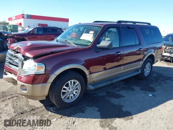✅ 2013 Ford Expedition Max XLT • VIN: 1FMJK1H59DEF16561 • Lot: 43611898. Listed on IAAI with 137,021 mi. Free auction sales archive from the USA and detailed vehicle history report at DreamBid. Image 2.