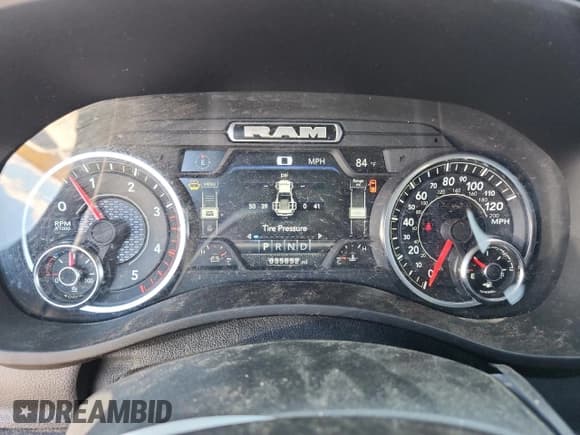 ✅ 2023 Ram 3500 Tradesman • VIN: 3C63RRGL2PG623771 • Лот: 80296445. Опубликован ранее на Copart с пробегом 35 852 миль. Бесплатный доступ к архиву аукционных продаж из США и подробный отчёт об истории автомобиля на DreamBid. Изображение 9.