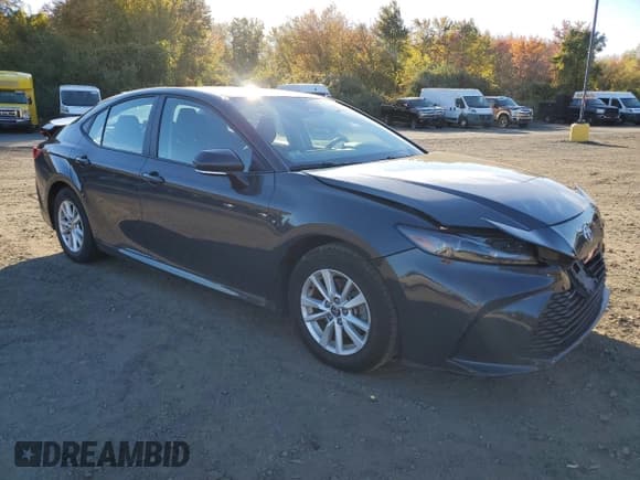 ✅ 2025 Toyota Camry LE • VIN: 4T1DAACK5SU010869 • Лот: 87411785. Опубликован ранее на Copart с пробегом 53 335 миль. Бесплатный доступ к архиву аукционных продаж из США и подробный отчёт об истории автомобиля на DreamBid. Изображение 4.