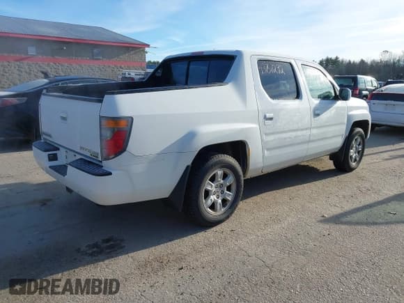 ✅ 2007 Honda Ridgeline RTL • VIN: 2HJYK16507H532498 • Lot: 43757292. Wystawiony na IAAI z przebiegiem 192 302 mil. Bezpłatny archiwum sprzedaży aukcyjnych z USA i szczegółowy raport historii pojazdu na DreamBid. Zdjęcie 4.