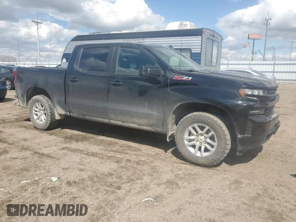 ✅ 2022 Chevrolet Silverado 1500 RST • VIN: 1GCUYEET0NZ230148 • Лот: 55269345. Опубликован ранее на Copart с пробегом 75 939 миль. Бесплатный доступ к архиву аукционных продаж из США и подробный отчёт об истории автомобиля на DreamBid. Изображение 4.
